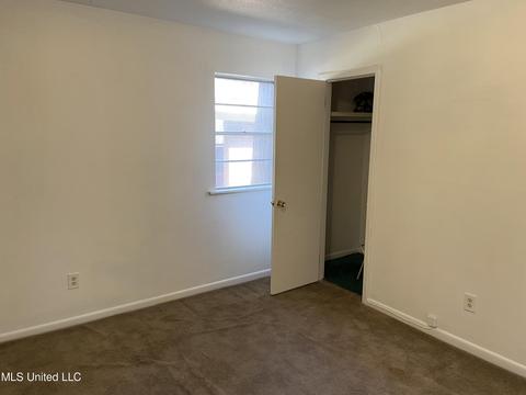 1030 Garden Park Dr, Jackson, MS 39204 photo 11