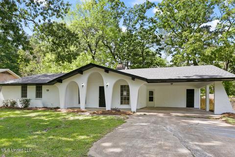 109 Forest Point Dr, Brandon, MS 39047 photo 1
