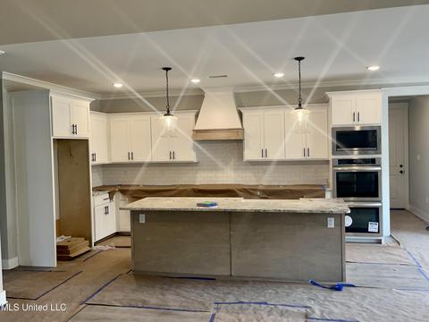 14276 Hidden Loop Loop, Byhalia, MS 38611 photo 7
