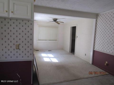4328 Terry Rd, Jackson, MS 39212 photo 7