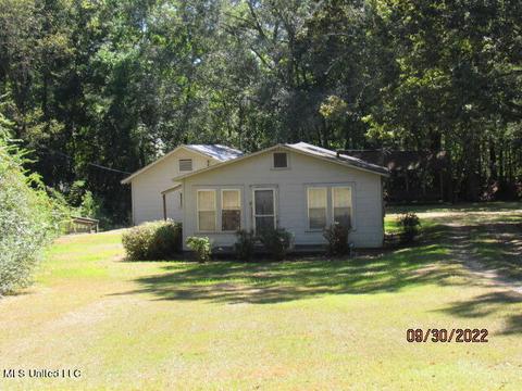 4328 Terry Rd, Jackson, MS 39212 photo 1
