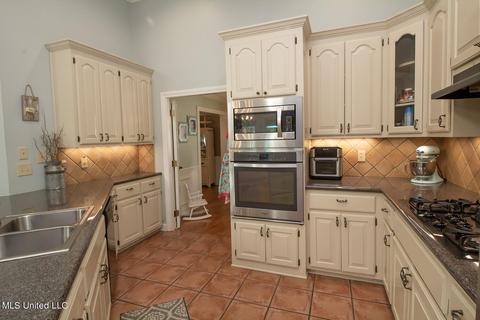 34 Moss Woods Pl, Madison, MS 39110 photo 13
