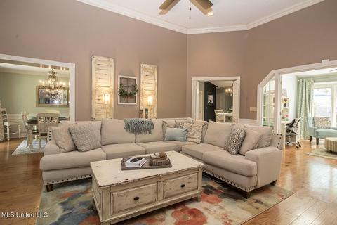 34 Moss Woods Pl, Madison, MS 39110 photo 3