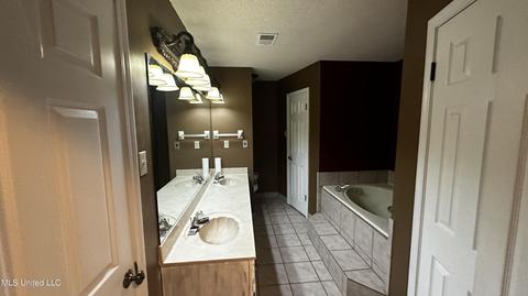 2172 Pleasant Grove Dr, Hernando, MS 38632 photo 8
