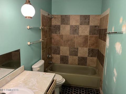 342 Maywood Cir, Jackson, MS 39211 photo 6