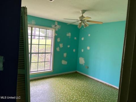 342 Maywood Cir, Jackson, MS 39211 photo 5