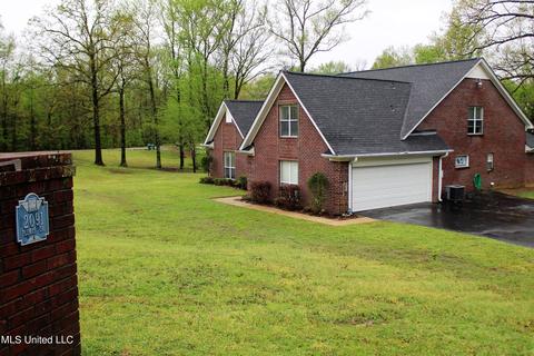 2091 Plumas Dr, Nesbit, MS 38651 photo 3