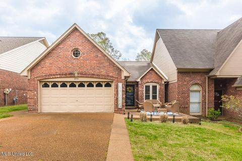 6950 Kings Row Dr, Southaven, MS 38671
