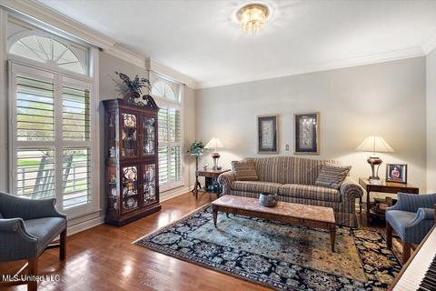5133 Canton Heights Dr, Jackson, MS 39211 photo 9