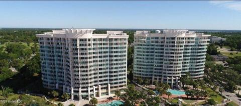 2228 Beach Dr #208, Gulfport, MS 39507