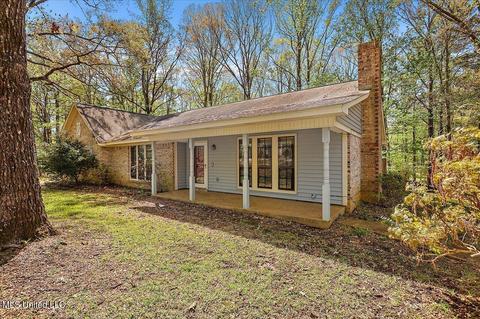 86 Riverbend Dr, Brandon, MS 39047 photo 3