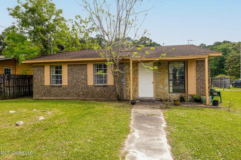 4712 General Ike Blvd, Moss Point, MS 39563 photo 1