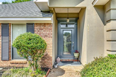 360 S Place Dr, Madison, MS 39110 photo 4
