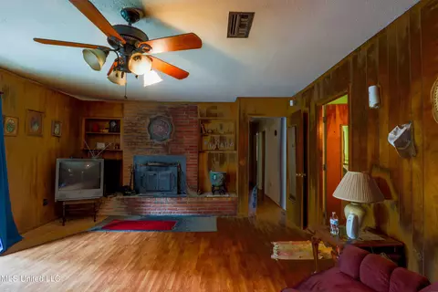 3160 Benson Dr, Jackson, MS 39212 photo 7