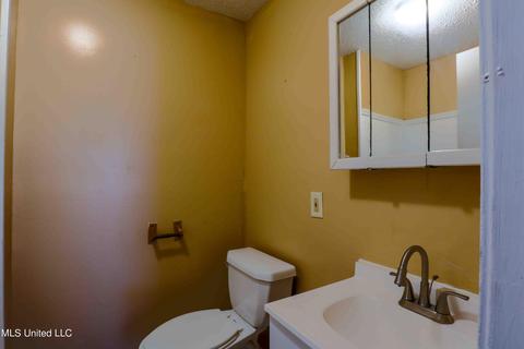 527 Singleton St, Canton, MS 39046 photo 12