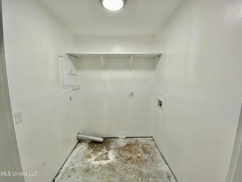 523 Greenmont Dr, Jackson, MS 39212 photo 9