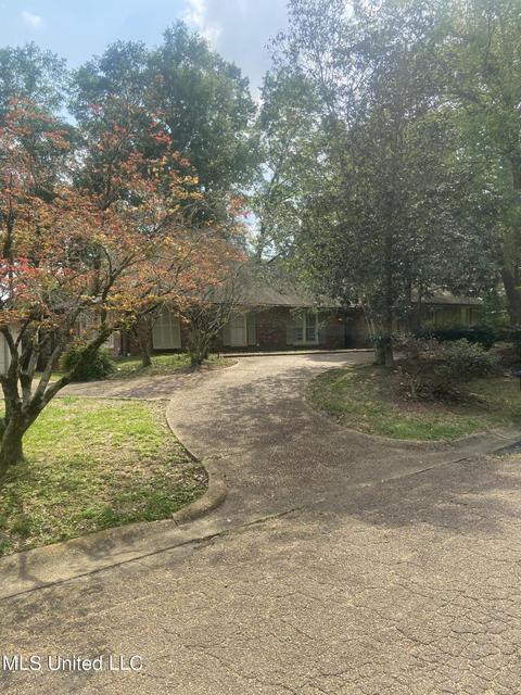 Exterior - 2307 N Cheryl Dr, Jackson, MS 39211 photo 2 of 3