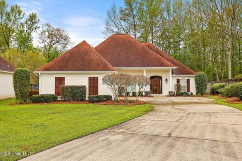 124 Afton Way, Clinton, MS 39056