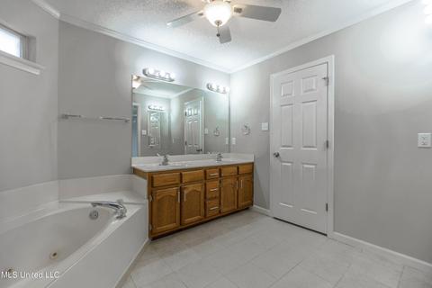 5885 Michaelson Dr, Olive Branch, MS 38654 photo 22