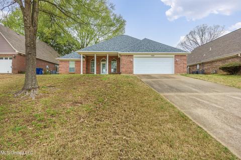 5885 Michaelson Dr, Olive Branch, MS 38654 photo 1