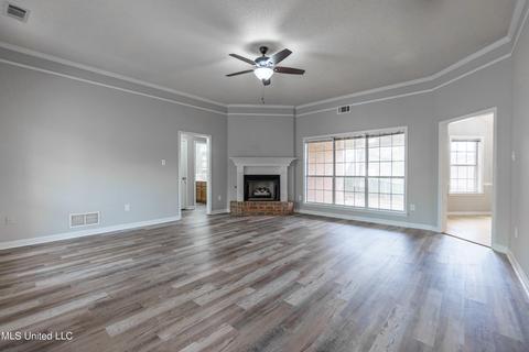 5885 Michaelson Dr, Olive Branch, MS 38654 photo 5
