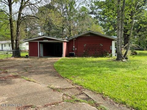 364 Barnes St, Jackson, MS 39206 photo 2