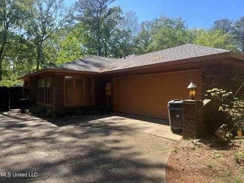 109 Camelia Dr, Brandon, MS 39047 photo 2