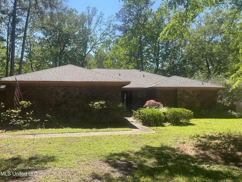 109 Camelia Dr, Brandon, MS 39047 photo 1