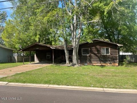 237 Pemberton Dr, Pearl, MS 39208