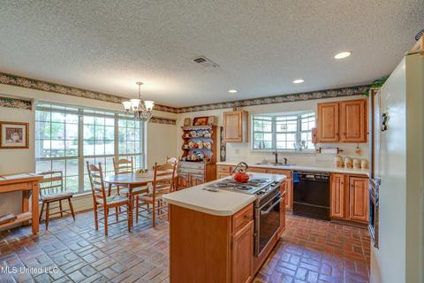 7930 Hapuna Pl, Diamondhead, MS 39525 photo 23