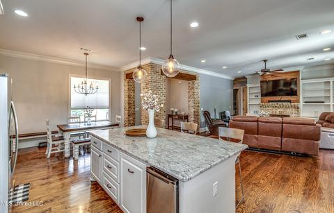 909 Cassidy Ln, Brandon, MS 39047 photo 13