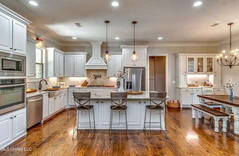 909 Cassidy Ln, Brandon, MS 39047 photo 12
