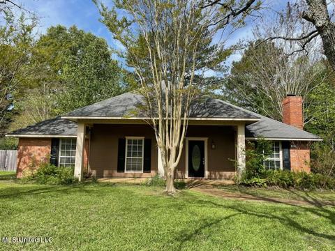400 Mockingbird Ln, Madison, MS 39110 photo 1