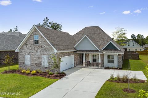 12529 Alphabet Rd, Gulfport, MS 39503