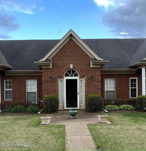 846 Cardinal Ln, Hernando, MS 38632