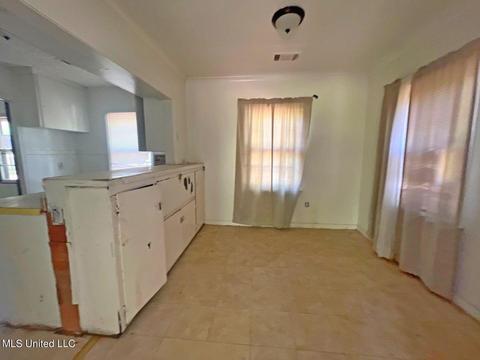 384 Hanging Moss Cir, Jackson, MS 39206 photo 3