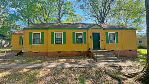384 Hanging Moss Cir, Jackson, MS 39206