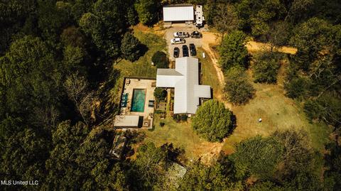 3753 Sparta Rd, Holcomb, MS 38940 photo 3