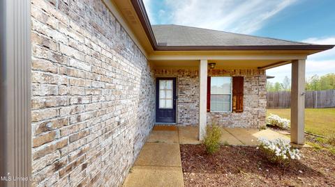 2796 S Flora Lee Dr, Nesbit, MS 38651 photo 4