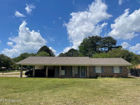 2582 Napolean Ave, Pearl, MS 39208 photo 1