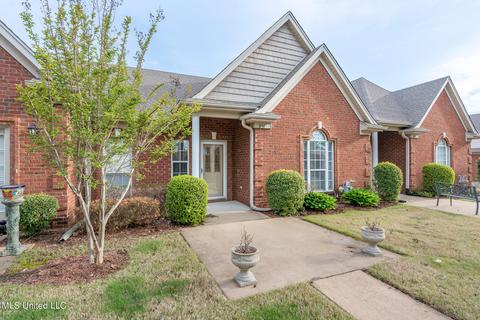 859 Cardinal Ln, Hernando, MS 38632