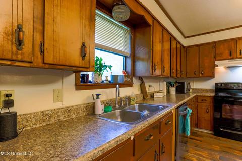 2947 Bee Tree Rd, Richton, MS 39476 photo 7
