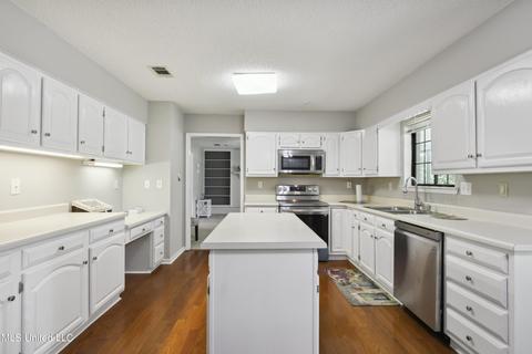 7604 Fairway Dr, Diamondhead, MS 39525 photo 7