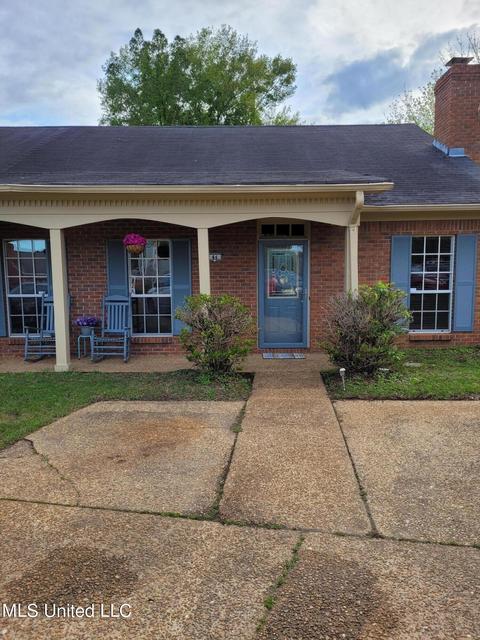 44 Meadowoods Terrace Ter, Jackson, MS 39211