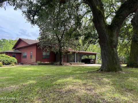 310 N Haley St, Hazlehurst, MS 39083