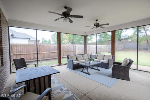 13928 Highlands Crest Loop, Olive Branch, MS 38654 photo 10