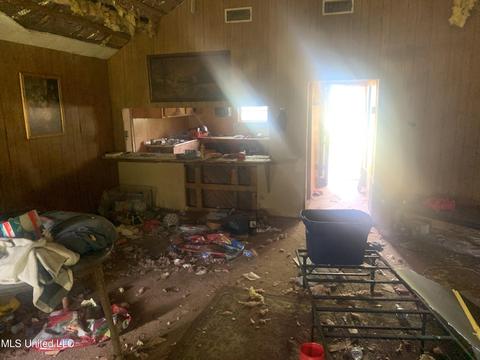 208 County Road 19, Stringer, MS 39481 photo 9