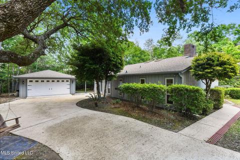 7892 Hilo Way, Diamondhead, MS 39525 photo 4