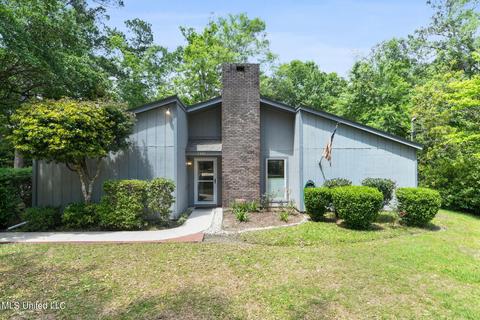 7892 Hilo Way, Diamondhead, MS 39525 photo 2