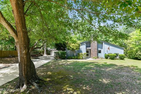 7892 Hilo Way, Diamondhead, MS 39525 photo 3